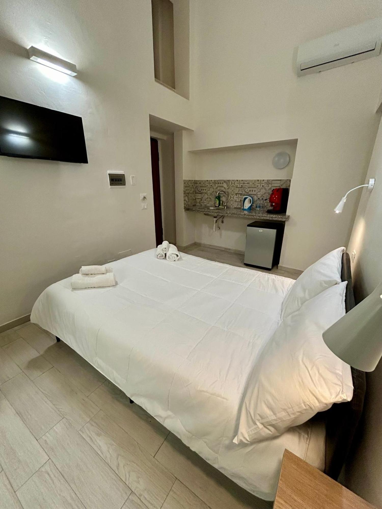 Quattro Canti Rooms Palermo Eksteriør bilde